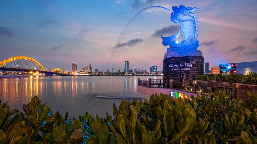 VIETNAM 5 NIGHT 6 DAY(Ex.DaNang)